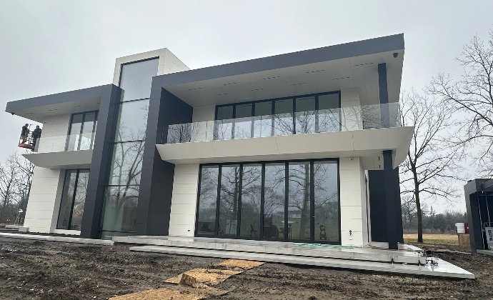 Light Gauge Steel Villa | Passive House in Chicago