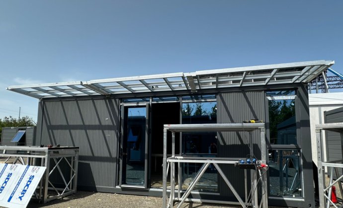 Flat-packed Container House | Temporary Lounge In Georgia 